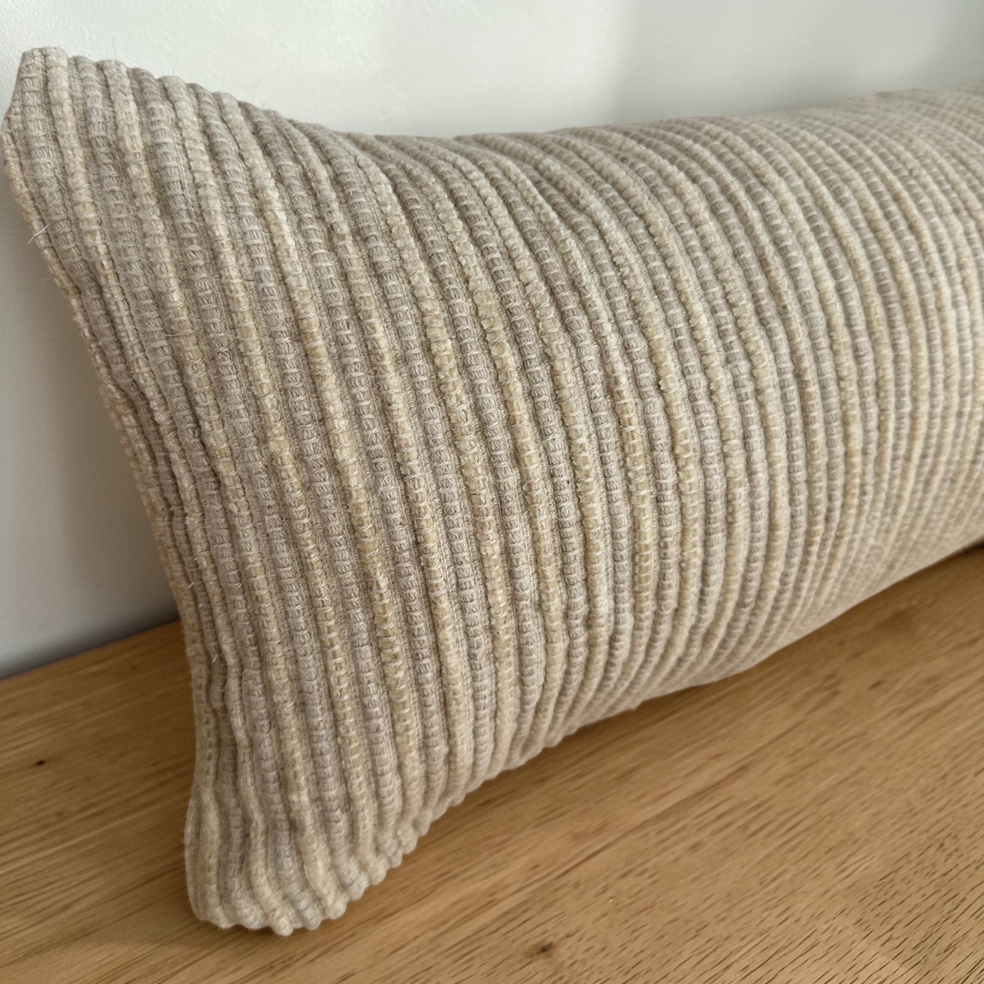 Wormy Krem Lumbar Kırlent Kılıfı