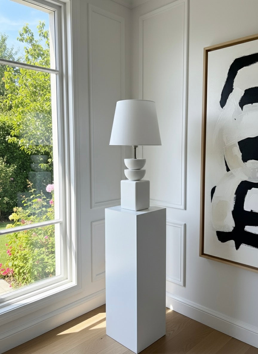 Lima Yarım Küre Detaylı Büyük Beyaz Abajur